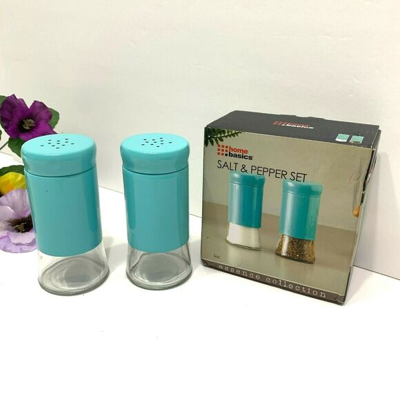 2 Pack of Salt and Pepper Shaker Set Turquoise Blue Home Basics NEW - Picture 11 of 12